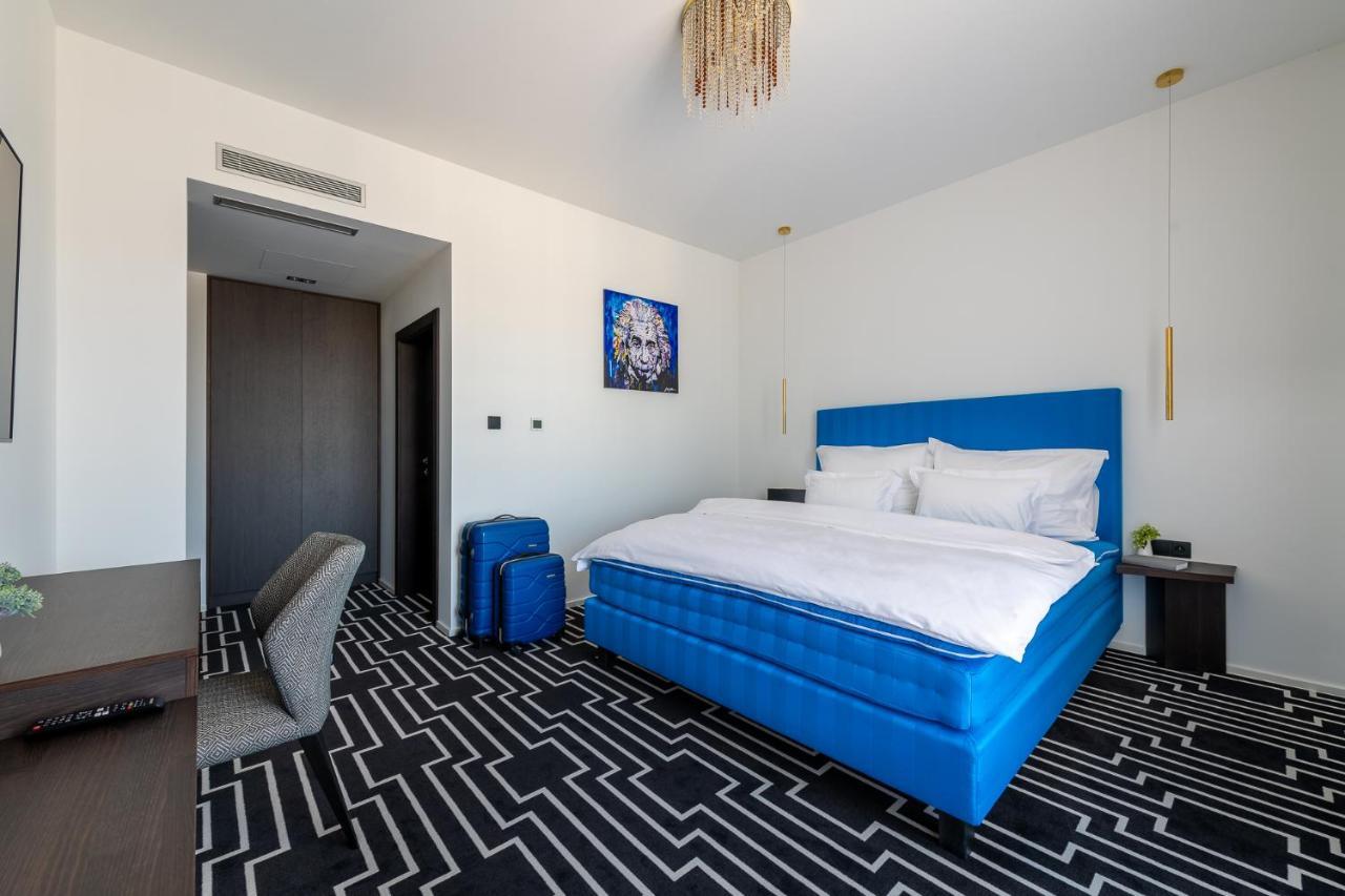 Hotel Zemplen ミハロフツェ エクステリア 写真