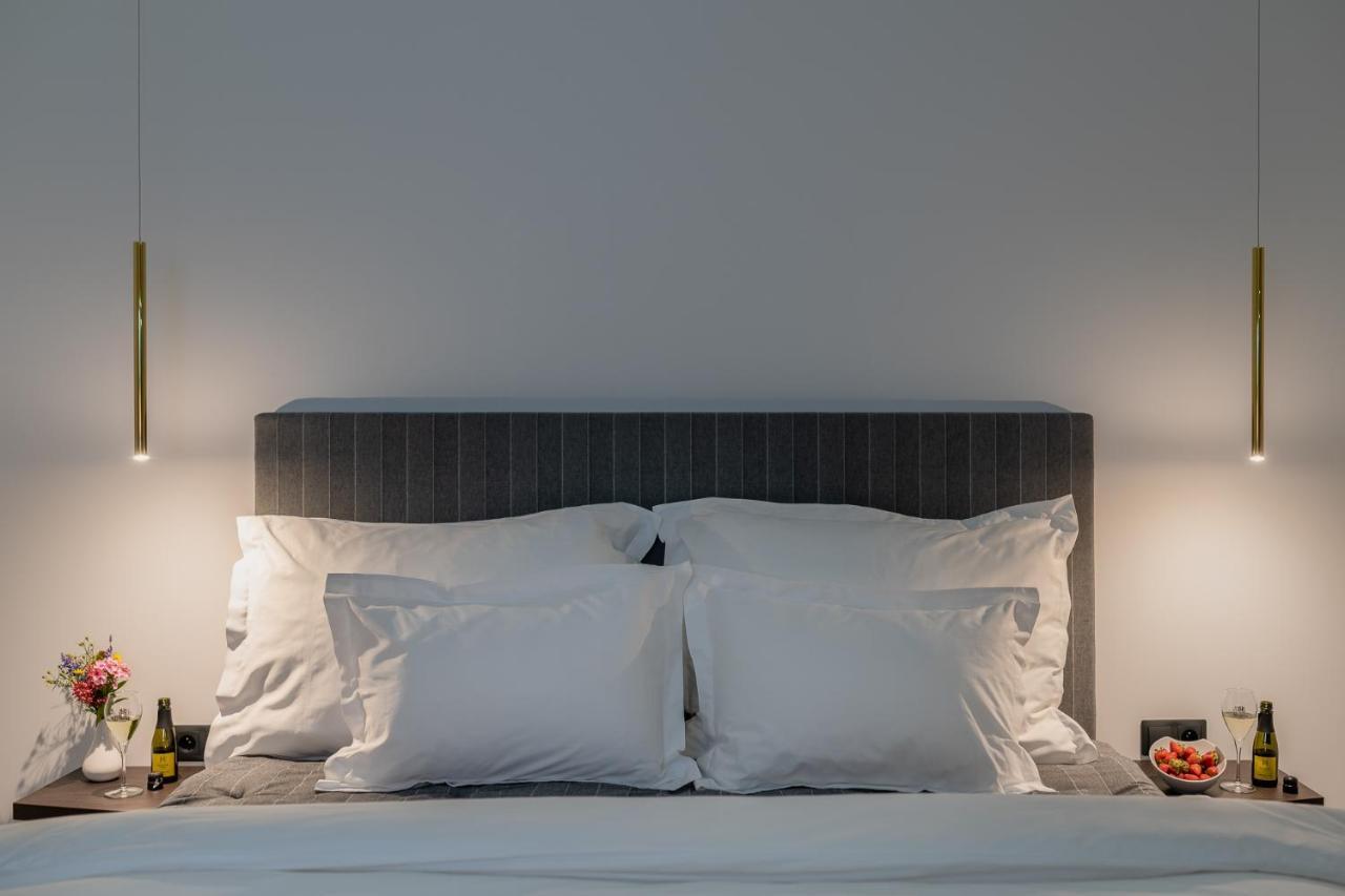 Hotel Zemplen ミハロフツェ エクステリア 写真