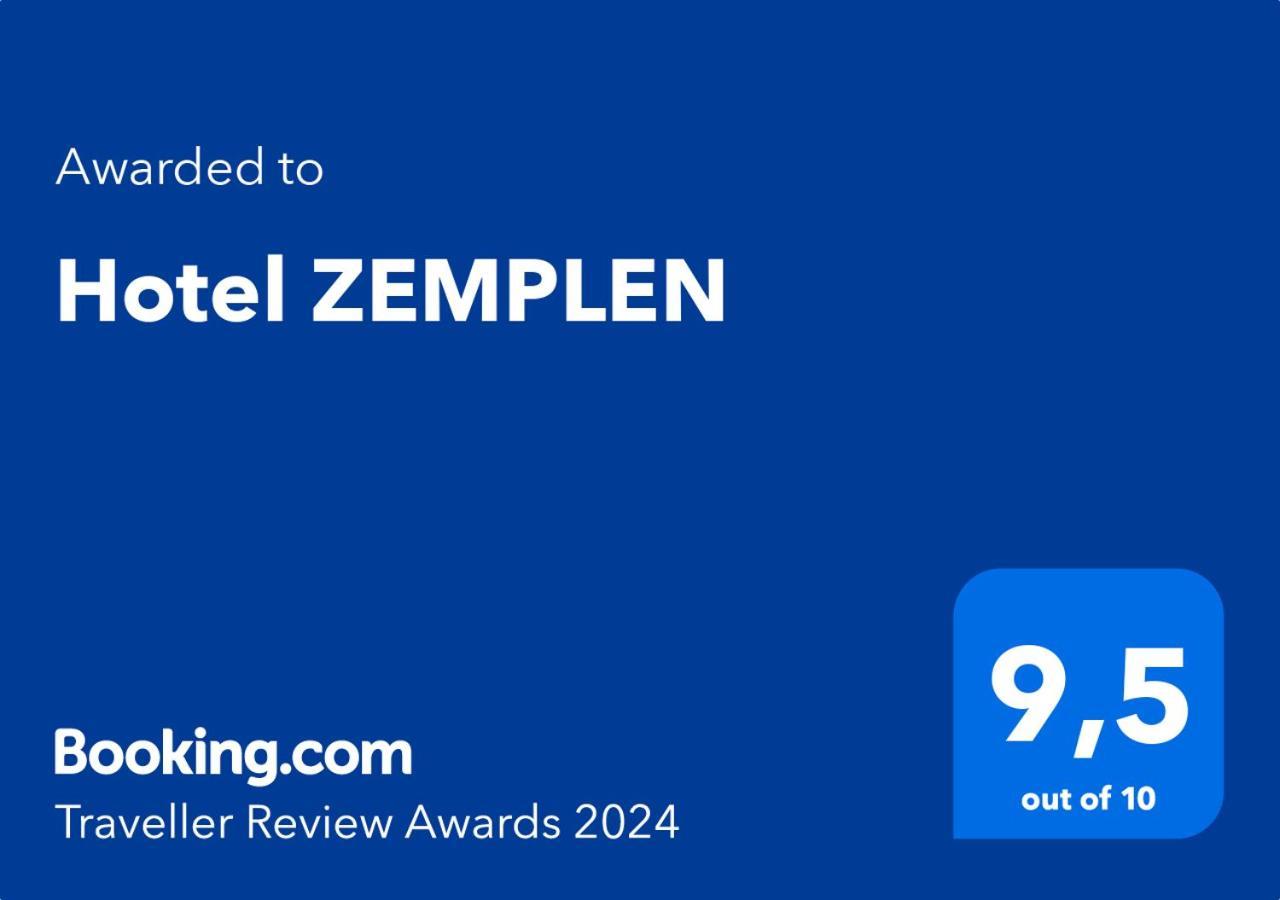 Hotel Zemplen ミハロフツェ エクステリア 写真